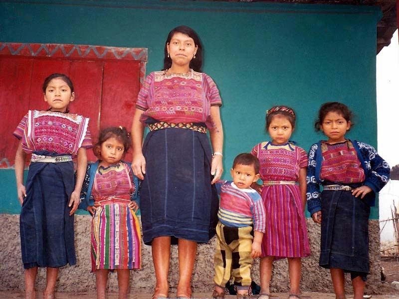 7 The Family Portrait 800