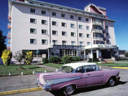 1 Pink 57 Chevy in front of pink hotel in Concepcion  Chile 800
