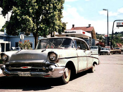 19 1957 Chevrolet Bel Air Sport Sedan 800