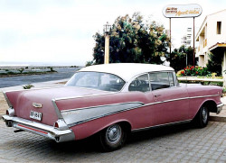 8 1957 Chevrolet Bel Air Sport Coupe 800