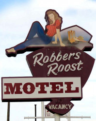 63. Robbers Roost Motel  Flagstaff  Arizona 800
