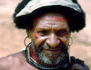 47 Tribesman along the trail to Tari  in PNG 800