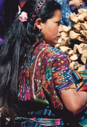 10 Traditional hand woven Mayan blouse in Guatemala 800