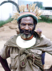 96 Papua New Guinea Gentleman 800