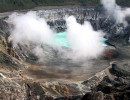 14 The crater of Volcan Poas in Costa Rica 800