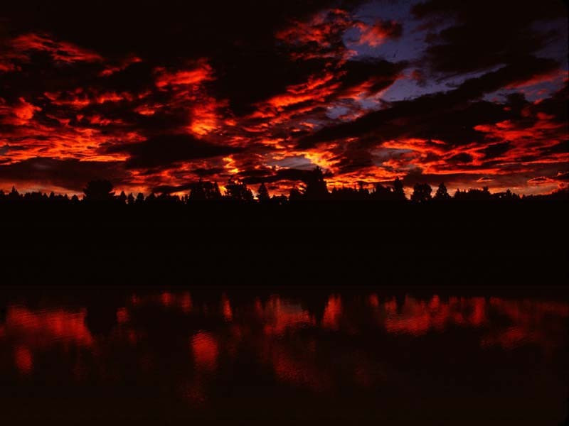 3 Striking sunset over Chetumal Bay in Chetumal  Mexico 800