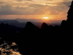 31 Shadows of the mountains in southern China at sunset 800