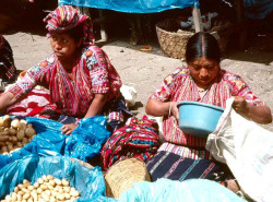 64. Two women vendors at the markiet in Guatemala 800