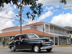 1949 Dodge Coronet in Vinales 800