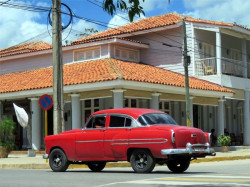 1953 chevrolet taxi putting around vinales 800