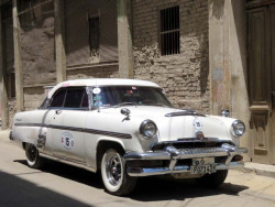 1954 Mercury Monterey Parked in a Havana Alley 800