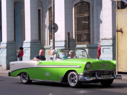 1956 Chevrolet Bel air Convertible Taxi in Havana 800