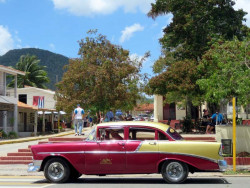1956 chevrolet two ten taxi in vinales 800