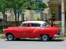 1953 chevy sedan in vinales 800