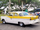 1955 ford fairlaine in vinales 800
