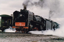 1 old steam engine still in use in northern china 800