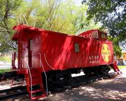 caboose from the santa fe line 800