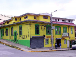 33 pangea hostel in san jose  costa rica 800