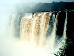 26 iguazu falls in brazil and argentina 2 800