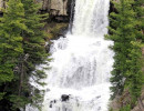 waterfall in yellowstone national park 800