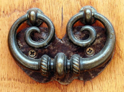 157 brass knocker in esteli  nicaragua 800