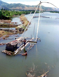 54 fishing rig in the philippines in the sea of sultan 800