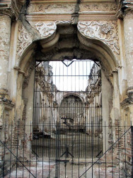 39 entrance to a church in ruins in antigua  guatemala 800