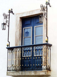 45 balcony in cochabamba  bolivia 800