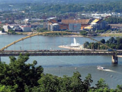 84 heinz field and fort pitt bridge 800