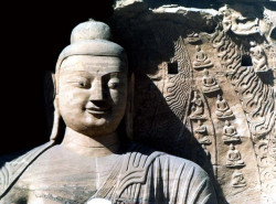 45 buddha statue at the yungang grottoes 800