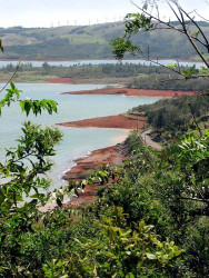 15 shores of lake arenal in northern costa rica 800