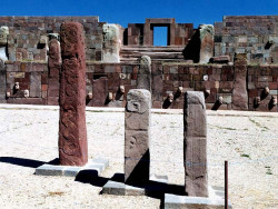 25 stelae inside the walls of tiwanaku 800