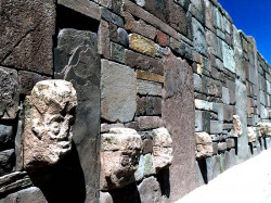 26 walls of the kalassaya temple in tiwanaku  bolivia 800