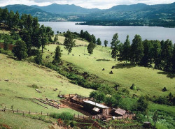 33 farmland overlooking a lake in southern chile 800