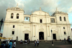 17 main church in leon 2018 800