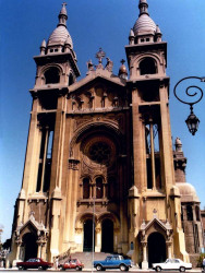 4 catholic cathedral in santiago chile 800