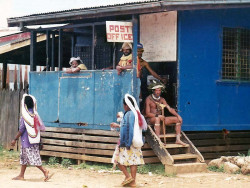 10 Post Office in Papua New Guinea 800