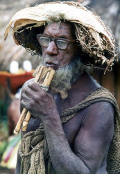 4 The Silent Pied Piper of PNG 800