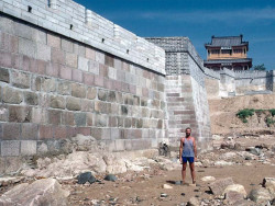 8 At the head of the dragon 800