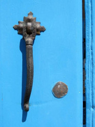 knocker
