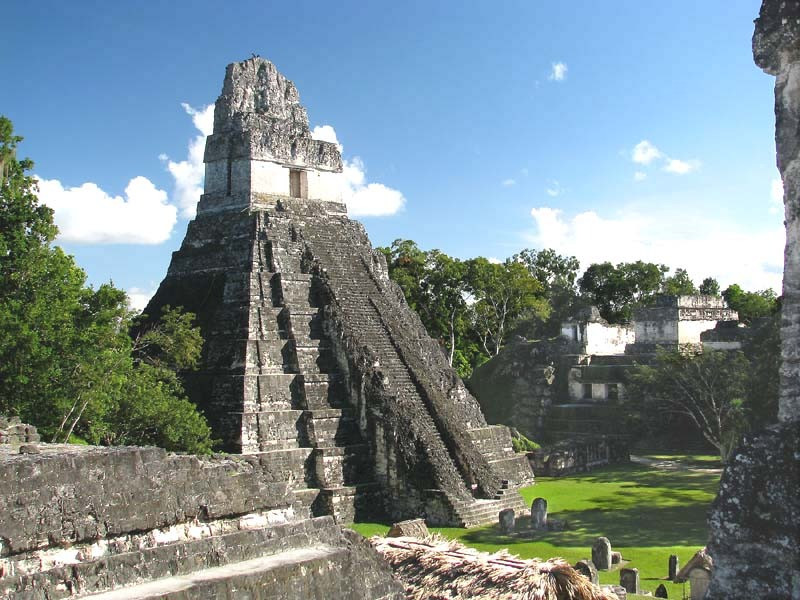 2 major pyramid in the main acropolis of tikal