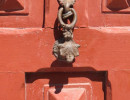 knocker